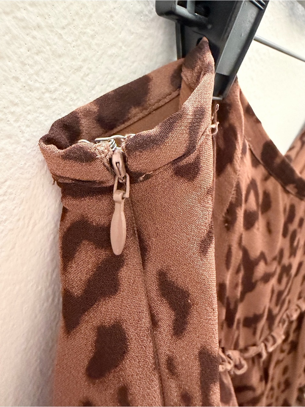 Reformation Adina Mini Skirt in Leopard - Picture 5 of 7